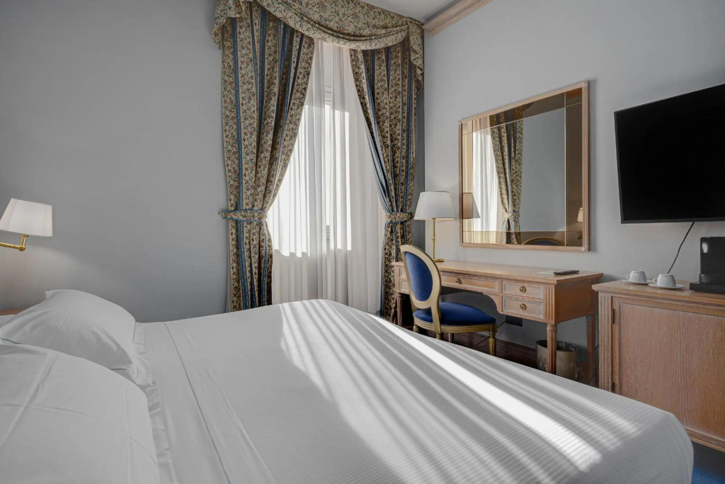 Hotel De La Ville