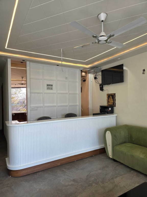 Hotel O Shri Jee Kripa Villas