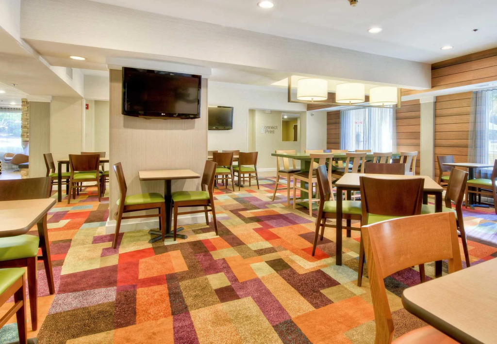 Fairfield Inn & Suites Raleigh Crabtree Valley
