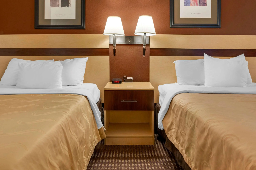 Surestay By Best Western Obetz Rickenbacker Airport