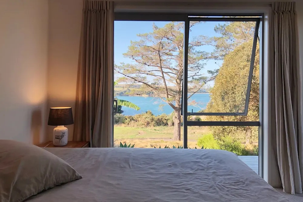 Deluxe Coastal Home & Award-winning Golf
