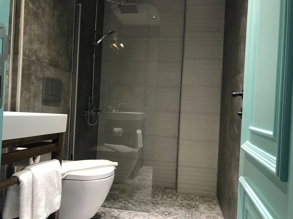 Bi Salkım Bozcaada Otel