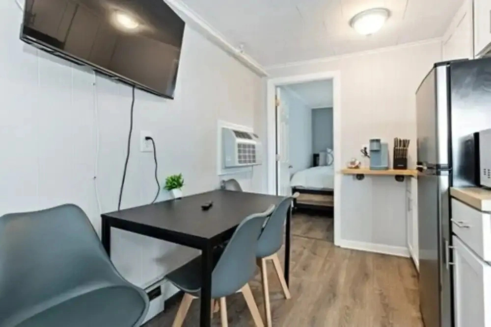 Seaside Suites