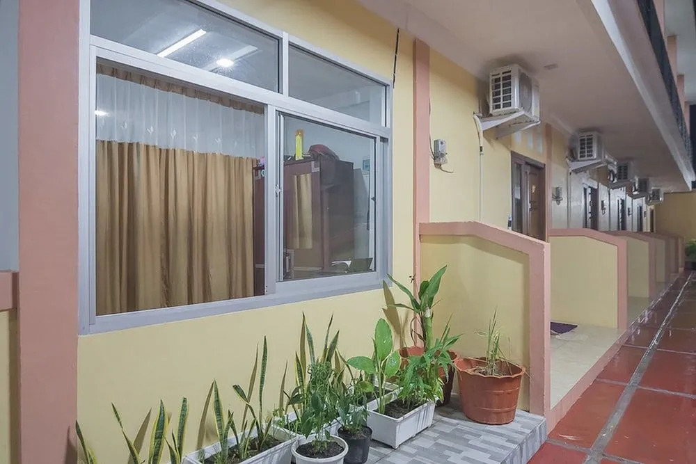 RedDoorz near RSUD Dr Abdul Aziz Singkawang