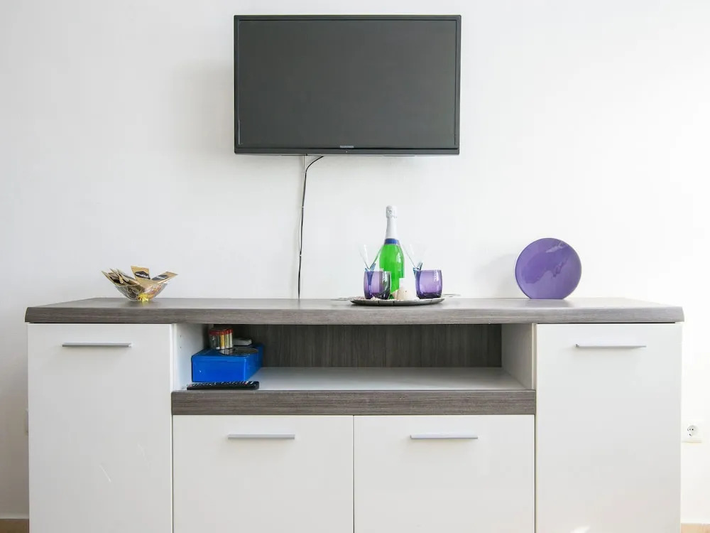 Apartments Adria