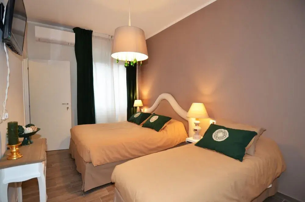 Room & Breakfast Nettuno 29