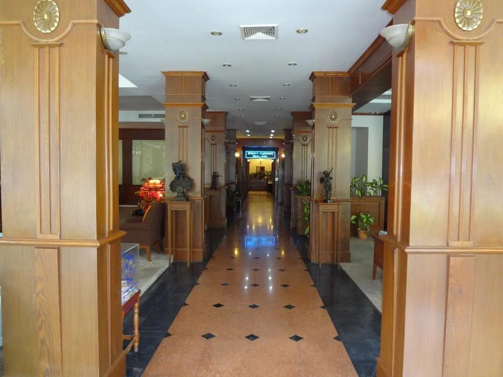 La Parranda Residence & Hotel