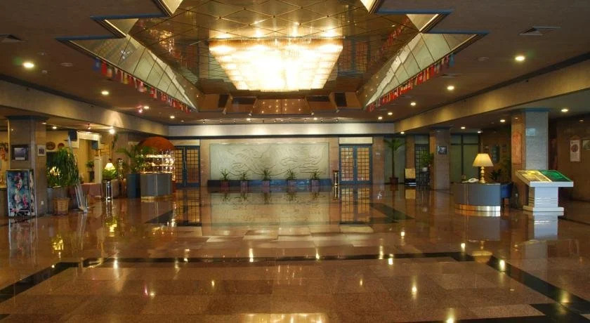 Chalon International Hotel