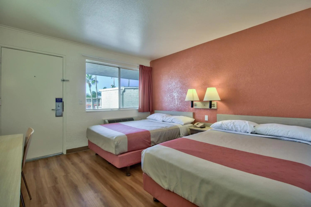 Motel 6-Youngtown, AZ - Phoenix - Sun City