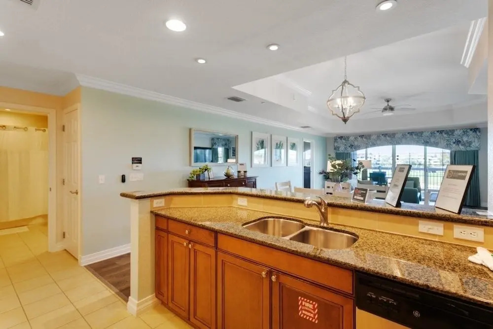 3 Bed Luxury Reunion Resort Golf Course View 3 Bedroom Condo by Redawning