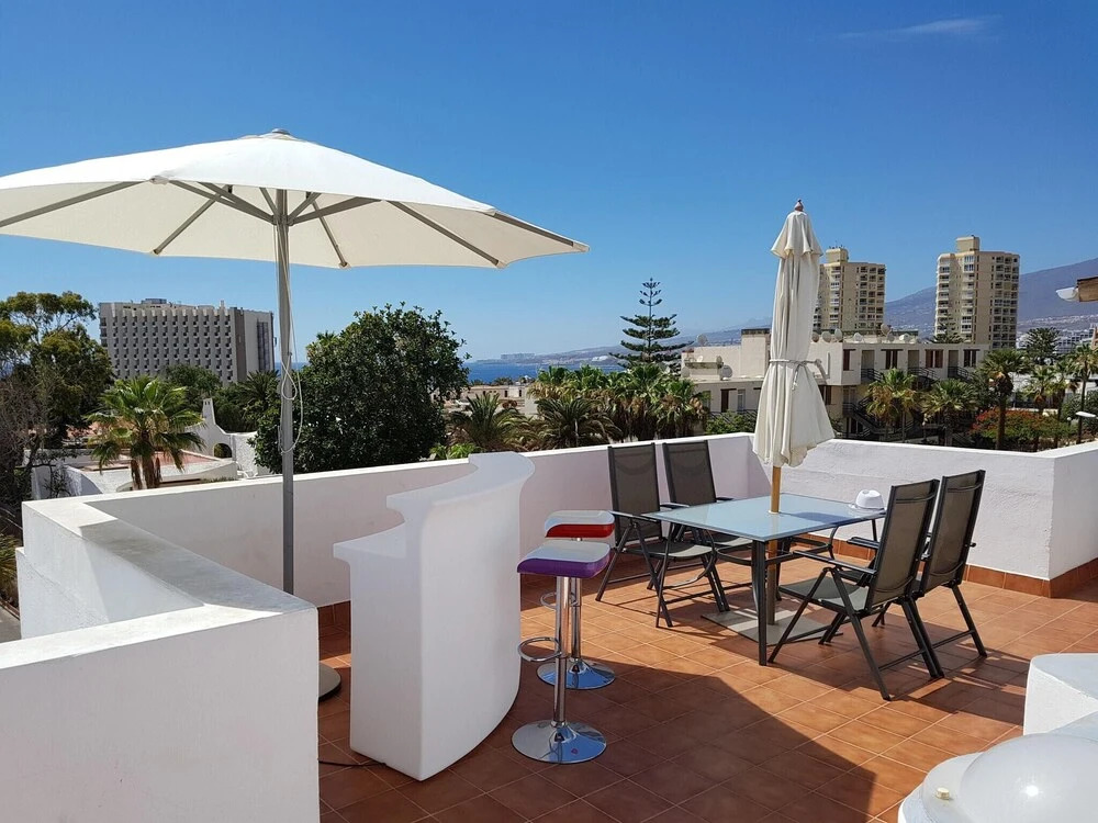 Apartment With 2 Bedrooms in Arona, With Wonderful sea View, Pool Acce