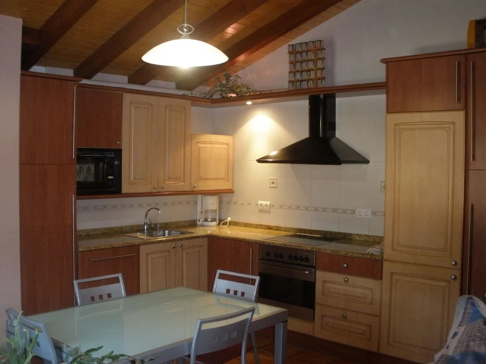 Araiko Etxea Casa Rural