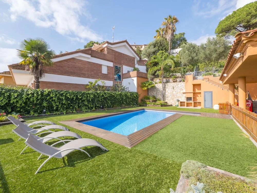 HomeHolidaysRentals Albi - Costa Barcelona