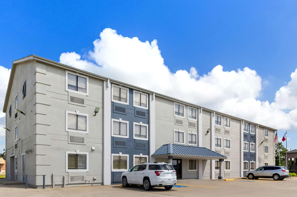 SureStay by Best Western Groves