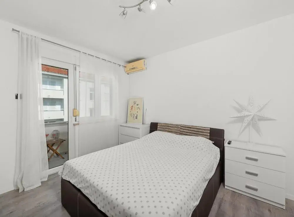 Premium Apartment With Patio