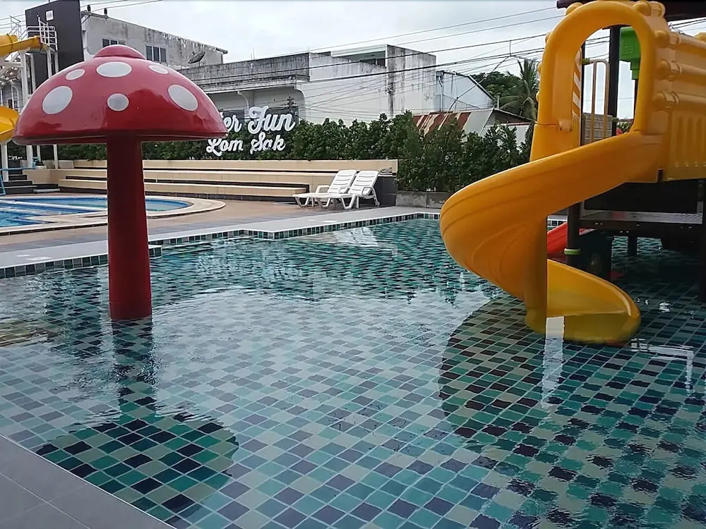 Nattirat Grand Hotel