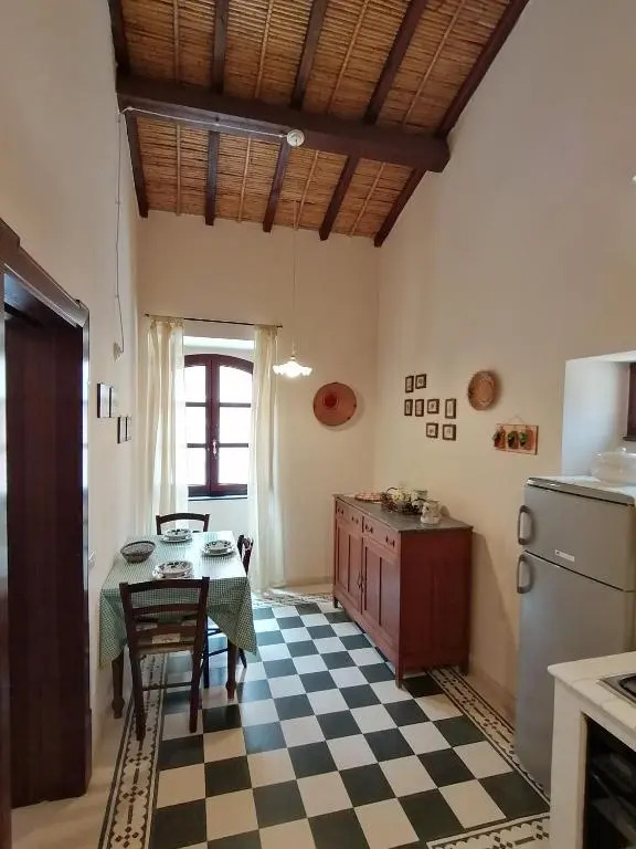 Casa Anna - Villetta indipendente in tipico stile sardo IUN Q5687