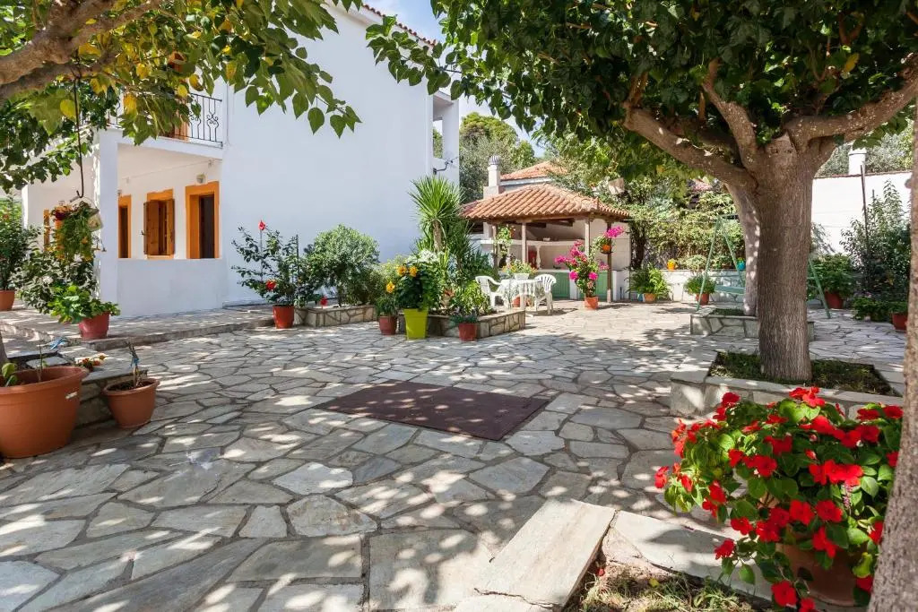 Smaragdi studios
