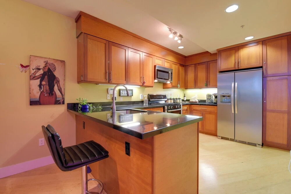 Cozy Emeryville Studio, Near Beaches & Parks!