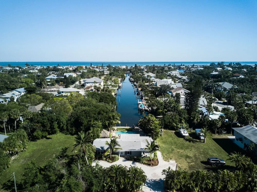 Tortuga Bay
