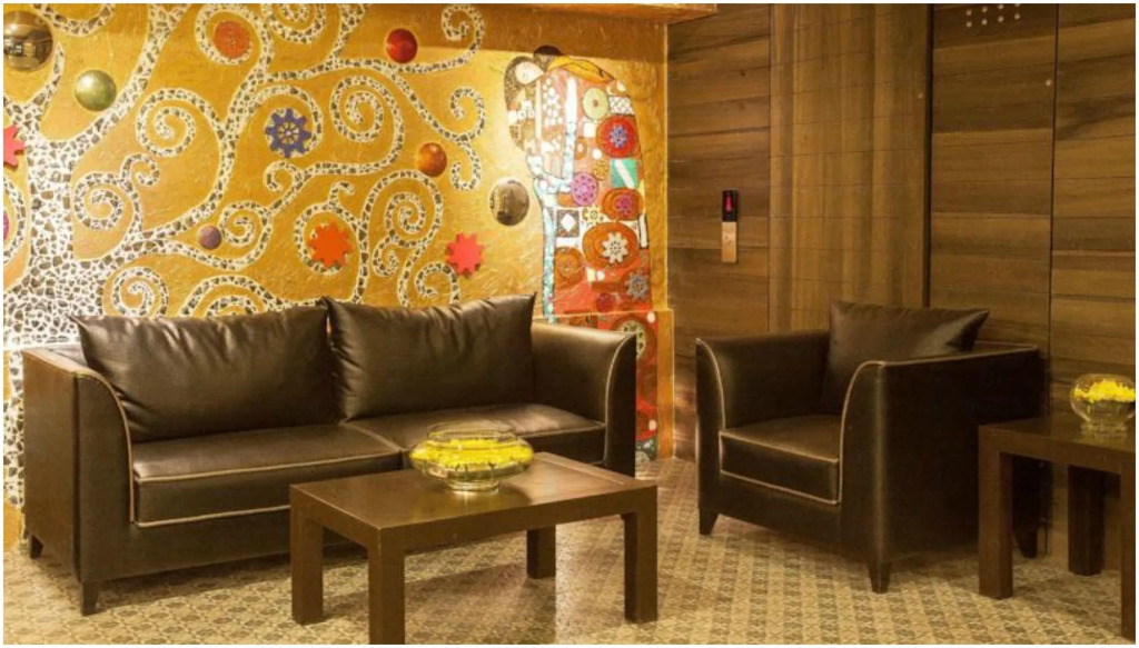 Hotel Mumbai House