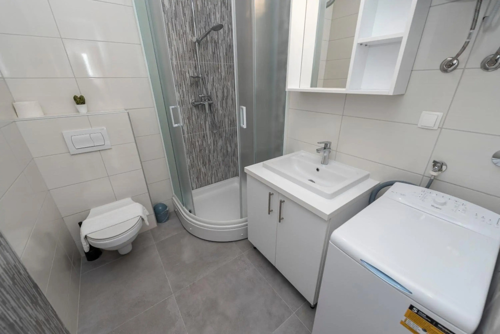 Villa Star 2 a centrally located ap. with a pool