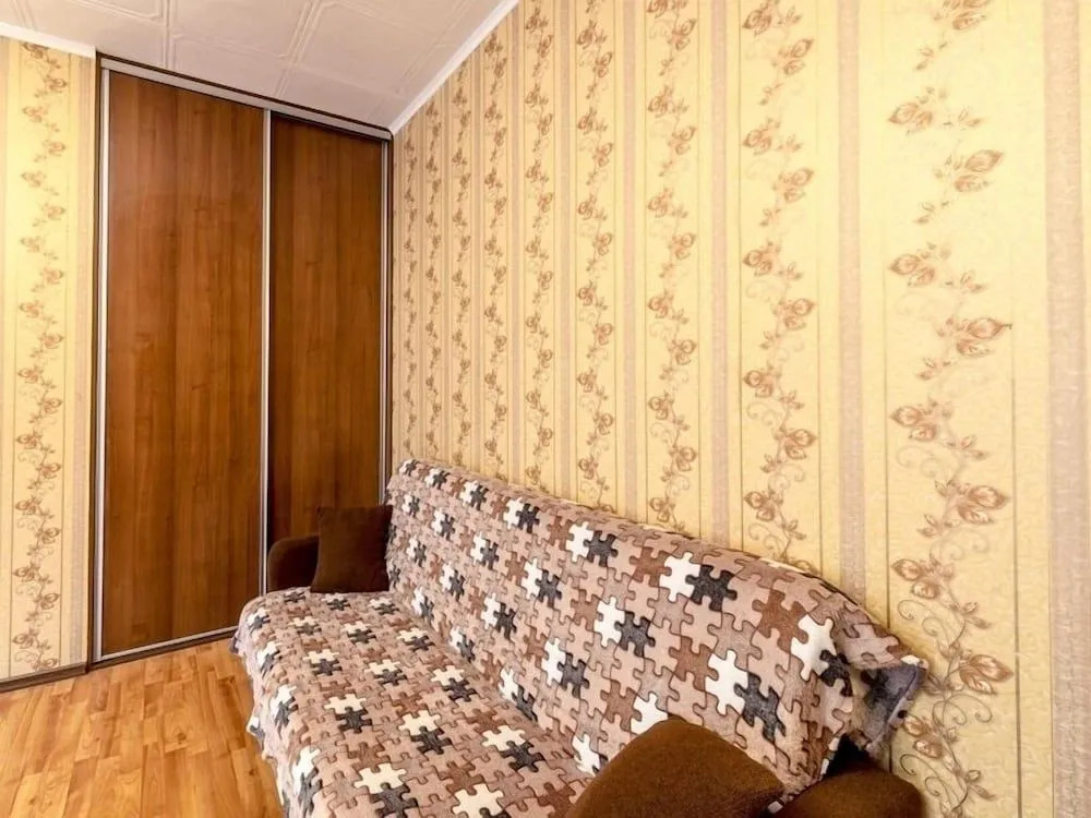 Апартаменты, пр-т 60 лет Октября, 27