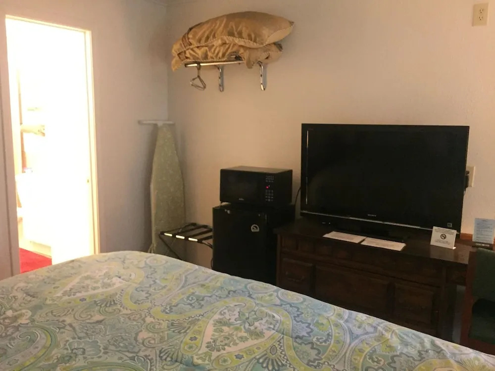 Rustic Motel Rolla