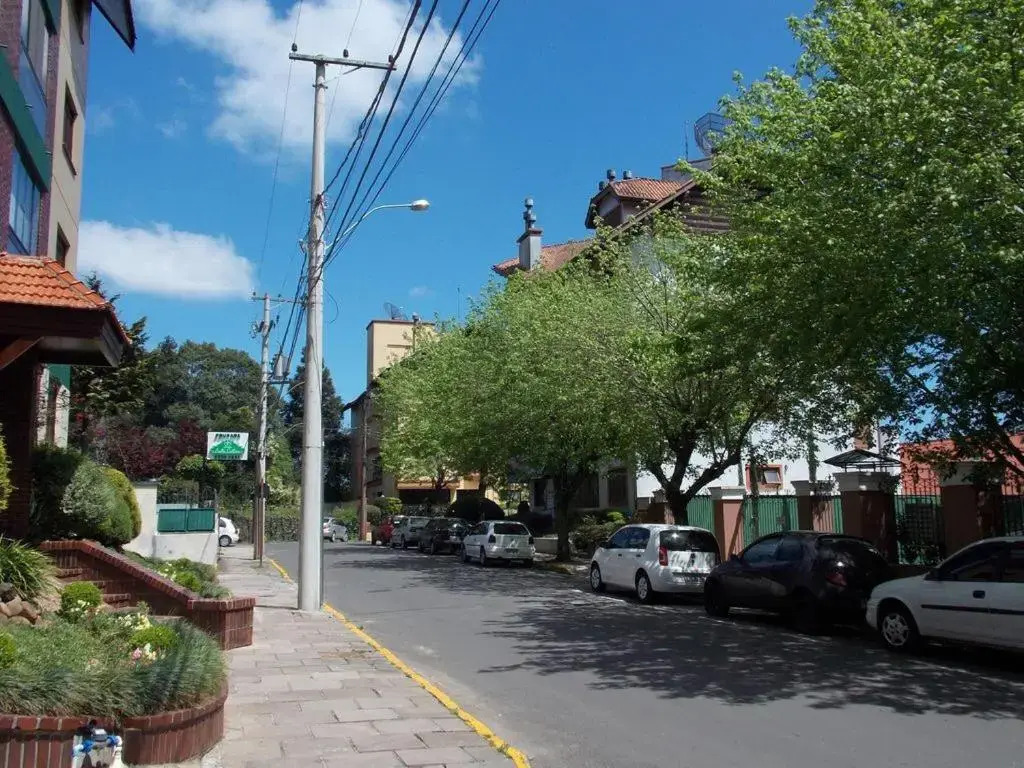 Apto 6 pessoas prox Rua Coberta