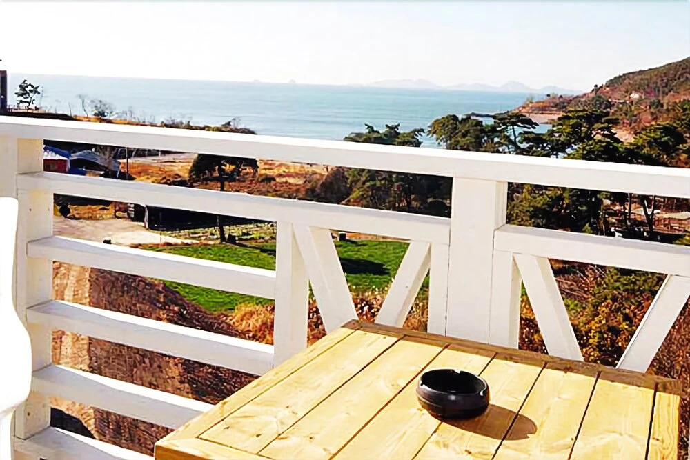 Buan Sunset Pension