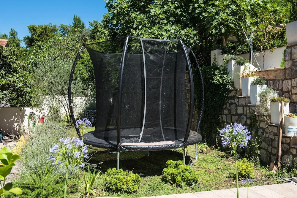 3 Bedroom 3 Bathroom Pool ,ivy House Montenegro
