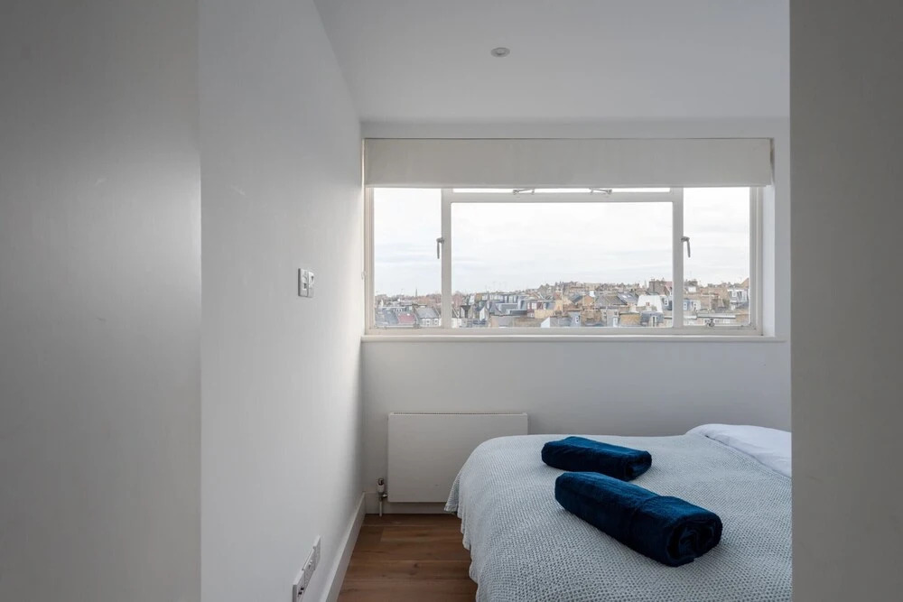 Modern 2 Bedroom Apartment, Wandsworth Town