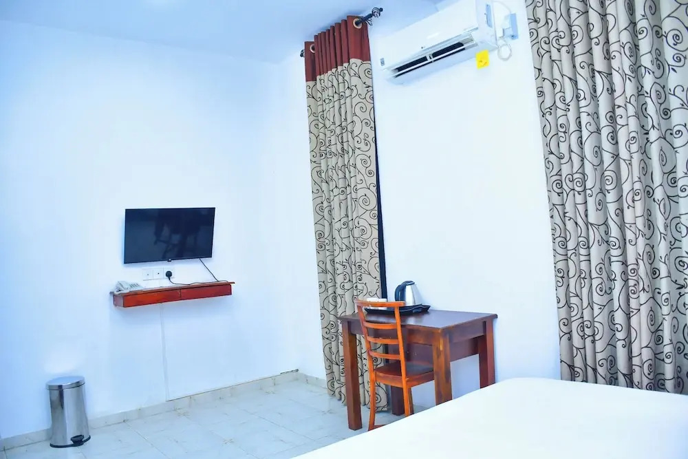 Ez Stay Guesthouse