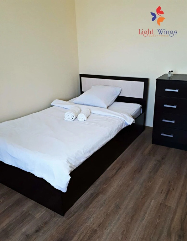 Light Wings Guesthouse