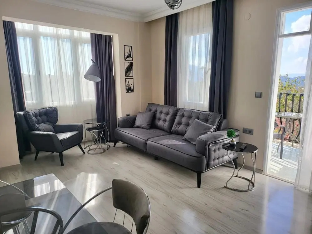 Carrington Suites