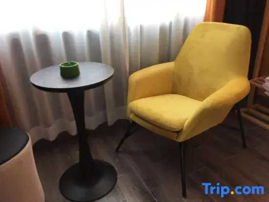 Yiyang Fenglin Evening  Hotel