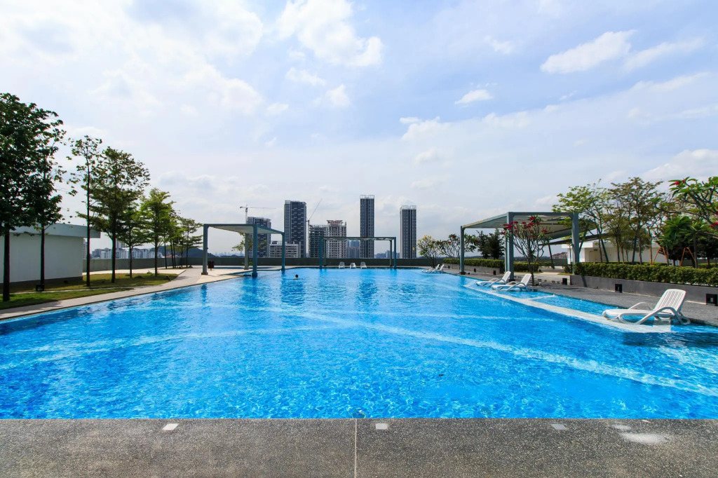 Encorp Strand Residences by Airhost