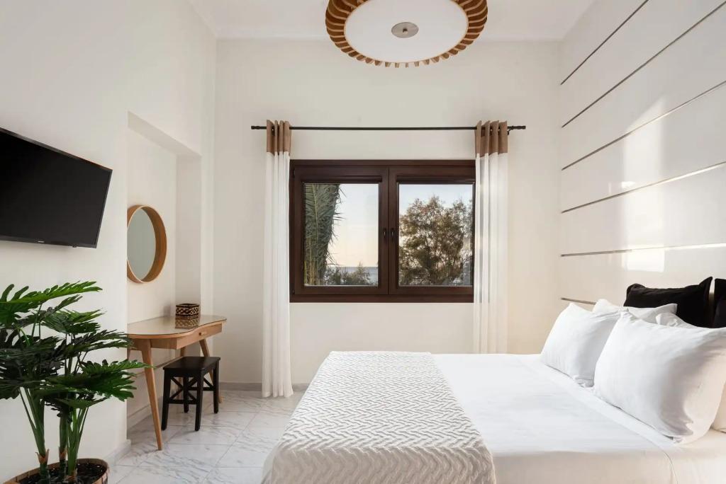Aniv Villa by the Sea