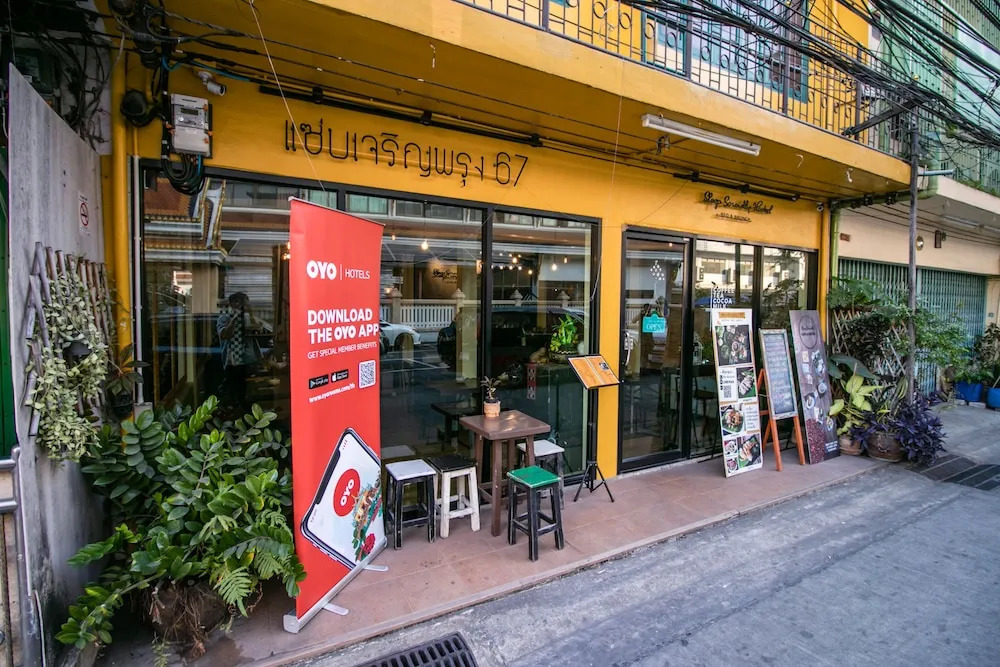 Sleep Soundly Hostel - Adults Only