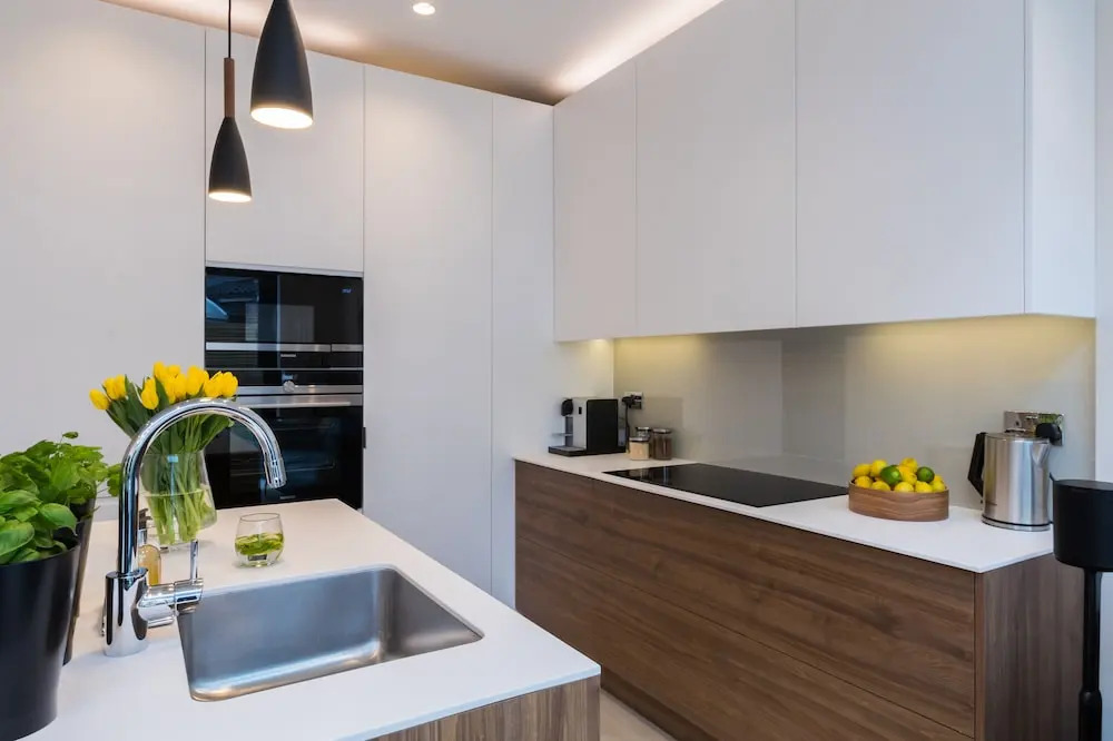 Luxury double room in West London home