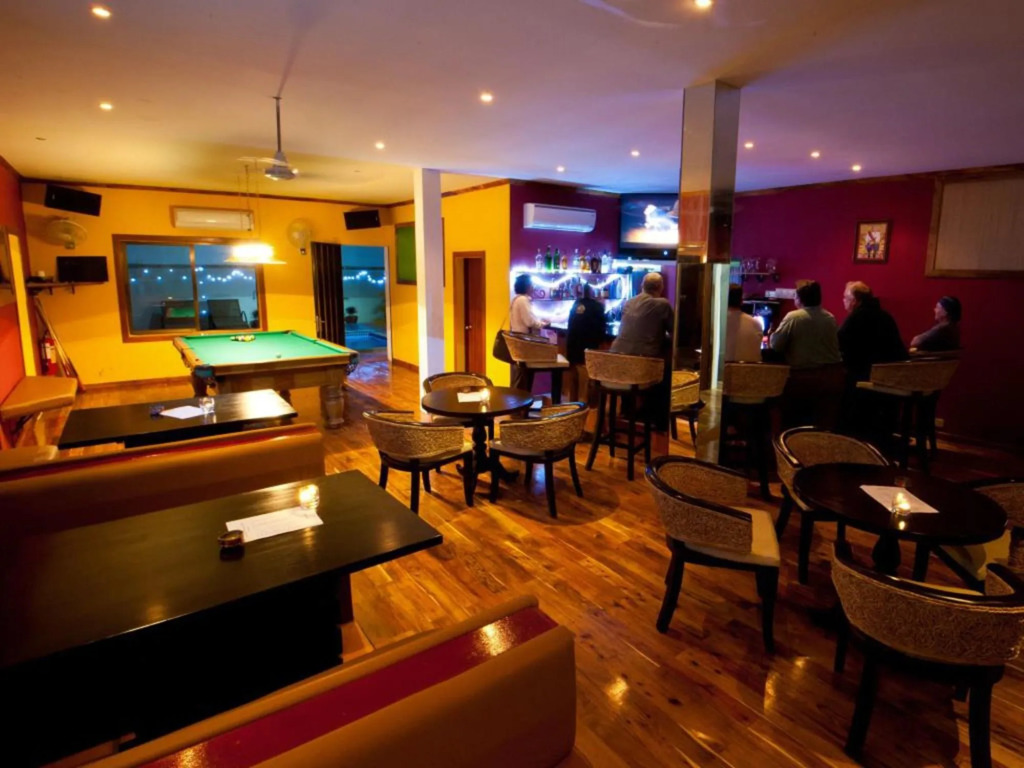 Sundance Inn & Saloon