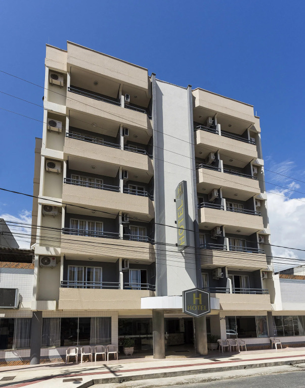 H Hotel