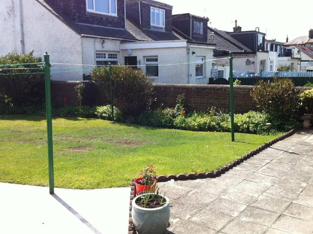 Apartment Caerlaverock Road