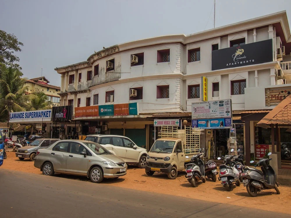 OYO 12423 Home Pool View 1BHK Candolim