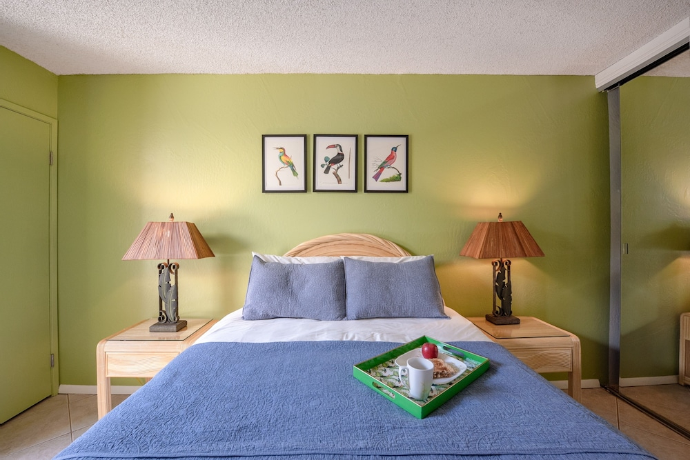 1br W/ Pools, Steps To Kamaole Beach 3 1 Bedroom Condo