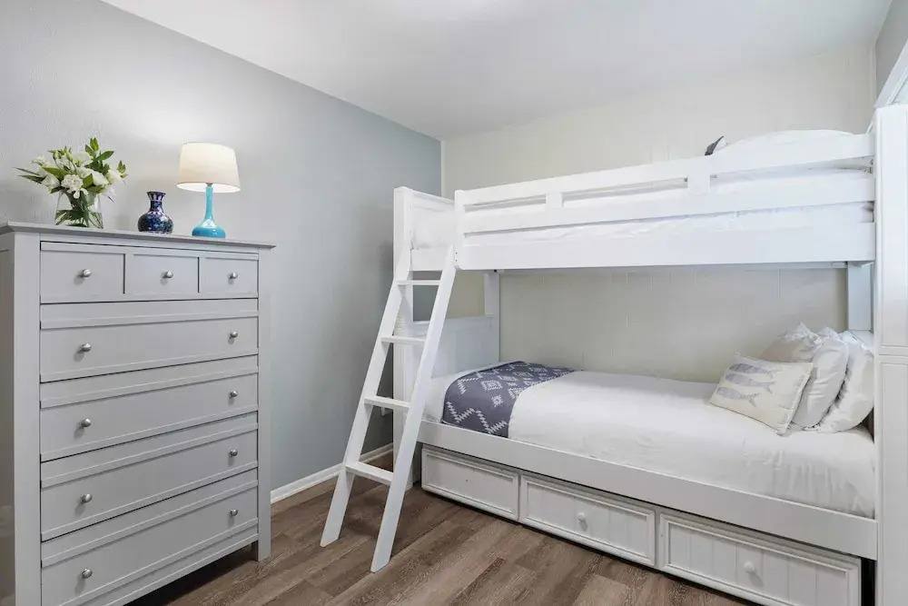 Balboa Breeze by Avantstay Beachfront Retreat + Ocean View