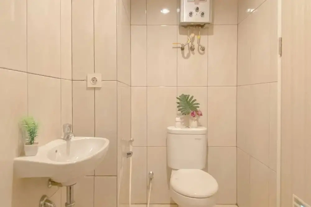 Good Choice And Homey Studio Grand Kamala Lagoon Apartment