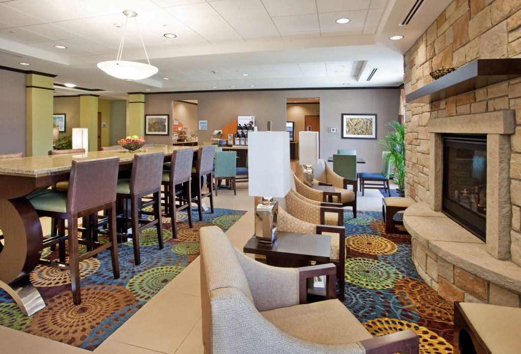 Holiday Inn Express And Suites St. Joseph
