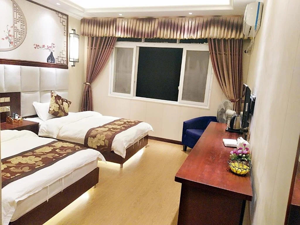 Bifengxia Changhong Business Hotel