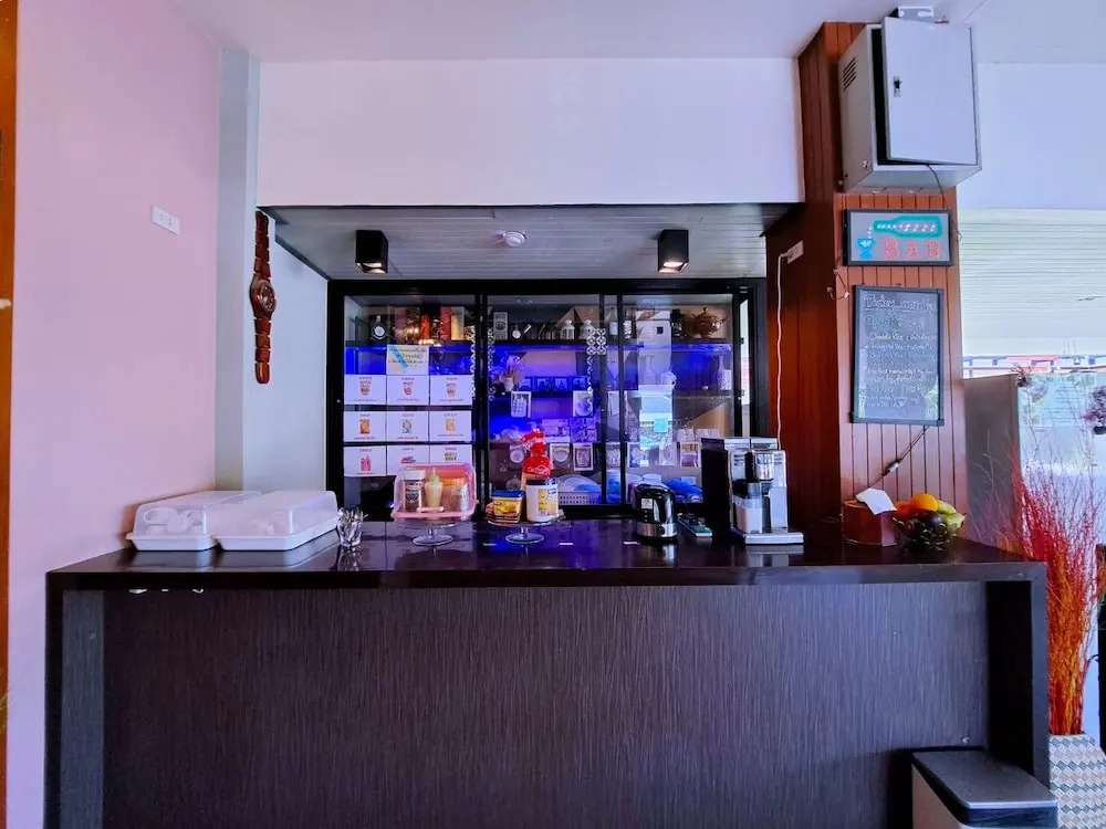 MS Hotel Sriracha